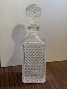 Śliczna kryształowa karafka 