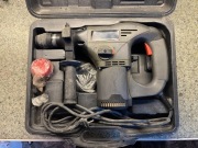 Młot udarowy TOPEX 58G850 - uszkodzony