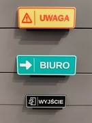 Tabliczki z wypukłą grafiką - informacyjne, ostrzegawcze, oznaczenia