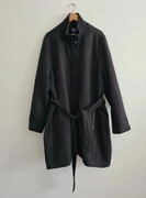 Czarny płaszcz kurtka plus size materiałowa wiązana 54 luźna 7xl MS Mode