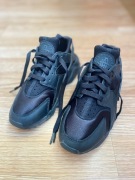 Nike Huarache - jak nowe, czarne, rozmiar 37,5