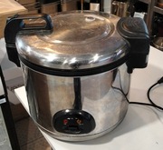 Urządzenie do gotowania ryżu 16,5 l Yato