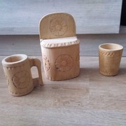 Pojemniki drewniane recznie robione