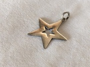 Stary srebrny wisiorek - Gwiazdka art.jewellery