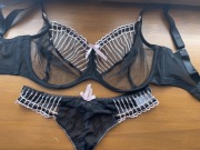 Freya Arabella Black Pink 70J 32J + 42 L przezroczysty