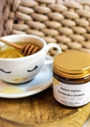 Ręcznie robiona świeca sojowa o zapachu Rumianek z modem