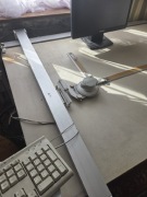 Deska kreślarska na regulowanych kobylkach