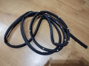 Civic X uszczelka drzwi lewy tył hatchback 