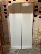 Dwa roll-up stand - nowe skrzynie 120