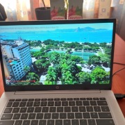 Laptop HP 14 cali 8 GB.128 GB.Chromebook