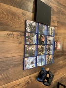 PlayStation 4 Slim 1TB + 2 pady + stojak ładowarka do padów +zestaw 13 gier