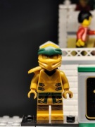 Lego lloyd golden weapon legacy