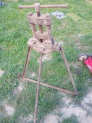 Imadło do gwintowania rur 