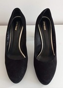 Buty na słupku GINO ROSSI rozmiar 39 1/2