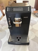 Automatyczny ekspres do kawy PHILIPS HD8844/09