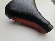 Siodełko rowerowe Czerwono Czarne Retro