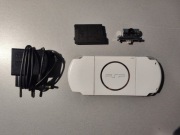 Konsola PSP 3004 Pearl White z kamerą Go!Cam, ładowarka i drugą bateria