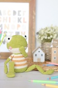 Szydełkowa żaba Ręcznie robiona maskotka amigurumi – 100% bawełna