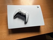 Konsola Playstation 5 z napędem