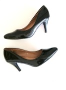 Eleganckie czarne szpilki z połyskiem, rozmiar 40, wizytowe biurowe
