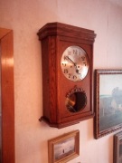 Zegar wiszący Parzival- ogłoszenie grzecznościowe