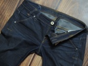 GUESS- ROCKET- SKINNY LEG- VINTAGE- pas 83 cm