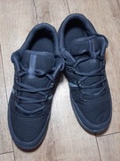 Czarne trampki Quechua dla nastolatka r.39