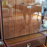 Regał Samanta, PRL, wyprowadzka