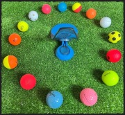 Przyrząd do trenowania uderzeń golfowych putting