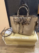 Michael Kors Hamilton skórzana torebka