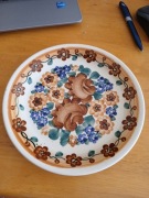 Fajans Włocławek. Dekoracyjny, ceramiczny talerz  lub do powieszenia.