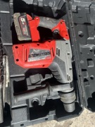 M18 CHM-902C Milwaukee Młot udarowy SDS MAX