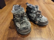 Reserved niepowtarzalne ocieplane buciki 24/25