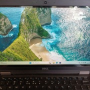 Dell latitude E5470 i5 8gb ram ssd256