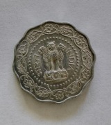 [moneta] Indie 10 Paise 1975 Lwia Stolisa Aśoki Trzy Lwy z rombem Bombaj