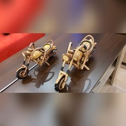 Rękodzieło - motocykl z drewna (lakierowany)