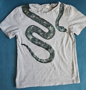 Koszulka H&M r. 134/140 zmienia kolor