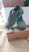 Sprzedam buty pod świetlane na różne kolory LED