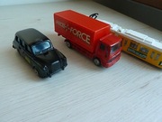 stare samochody siku corgi 