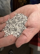 Kruszywo tynk mozaikowy Alpol AT397 kolor A04 17,5 kg