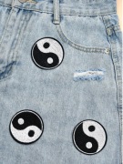 NASZYWKA NAKLEJKA ŁATKA SYMBOL YING YANG 1 SZTUKA