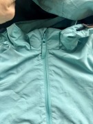 Wiatrówka przeciwdeszczowa H&M 140 cm