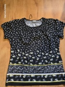 Kwiecista bluzeczka size M