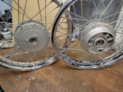 Koła wsk 175  komplet nierdzewne szprychy 