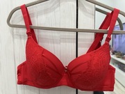 Czerwony biustonosz Magnolia 85E – elegancki i zmysłowy