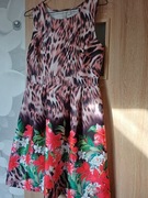 Sukienka damska w panterkowo- kwiecisty wzór 