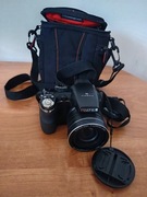 Aparat fotograficzny FUJI FinePix S4500 + torba
