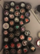 Lakiery hybrydowe (67 sztuk)