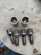 Śruby zabezpieczenia PEUGEOT Citroen