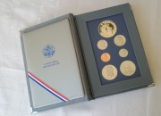Amerykańskie monety (srebro) (dolar, cent) 